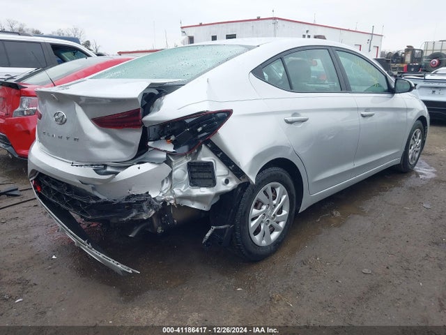 Hyundai ELANTRA SE 2019 5NPD74LF6KH494651 Image 4