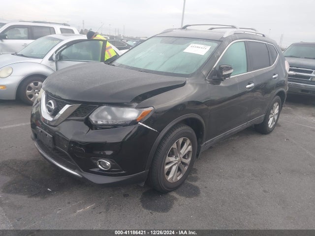 Nissan ROGUE SV 2014 5N1AT2MT1EC843900 Image 2