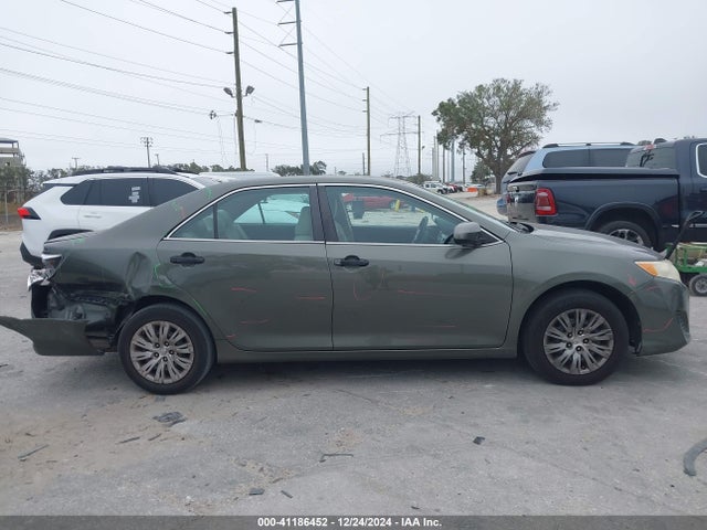 4T1BF1FKXEU726787 Toyota CAMRY L