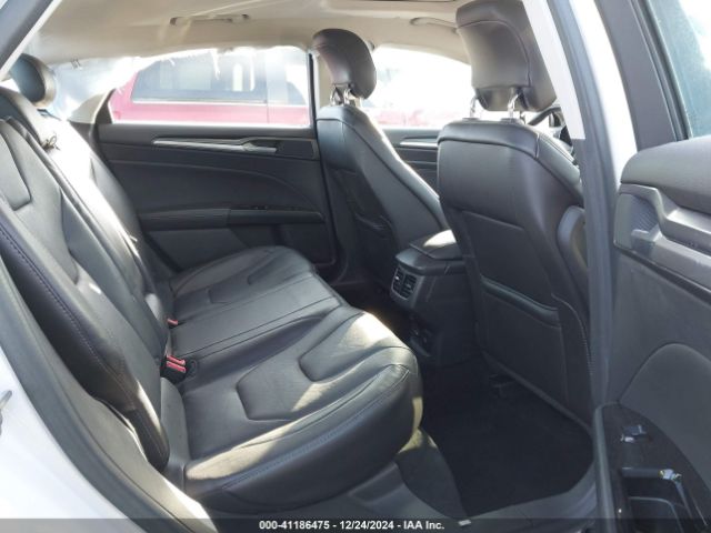 3FA6P0SU1ER112471 Ford Fusion Energi Titanium