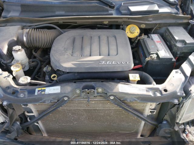 2C4RDGEG0JR343408 Dodge Grand Caravan Gt