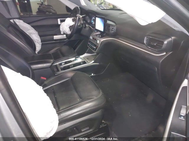 Ford EXPLORER XLT 2021 1FMSK8DHXMGB10757 Image 5