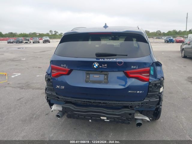 5UXTR9C5XJLD71201 BMW X3 Xdrive30i