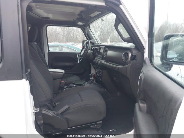 1C4HJXAG6PW548841 Jeep Wrangler 2-door Willys 4x4