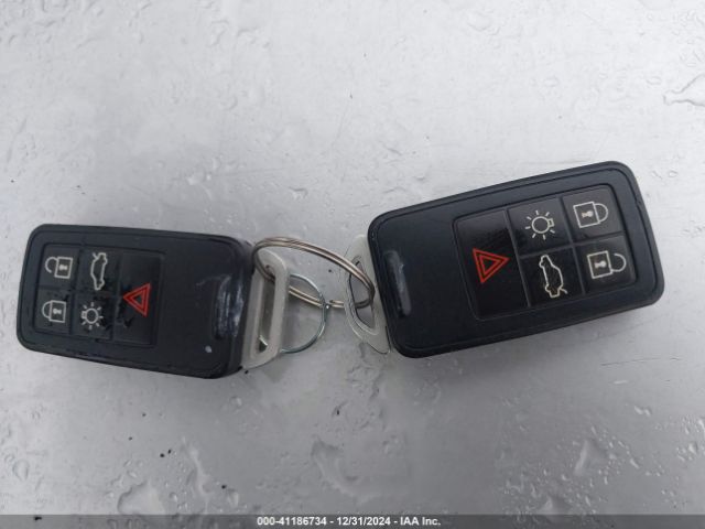 LYV402FM1GB090540 Volvo S60 Inscription T5 Drive-e Platinum