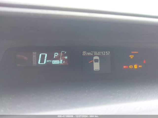 JTDKDTB33E1575118 Toyota Prius C One