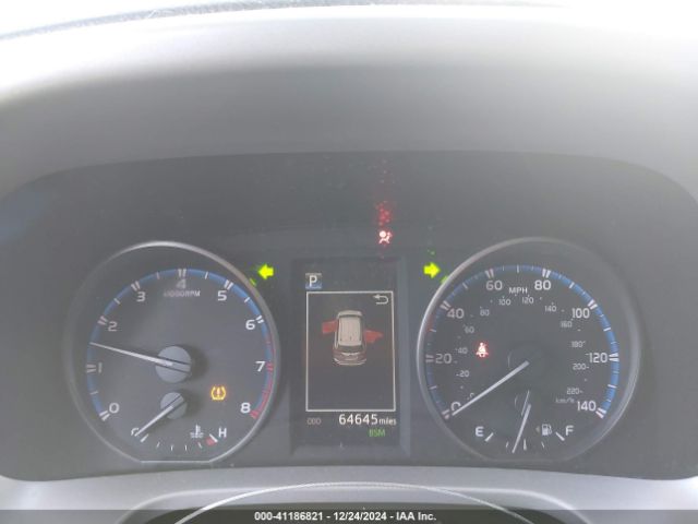 2T3WFREV0JW418721 Toyota Rav4 Adventure/xle