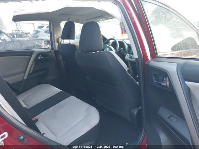 2T3WFREV0JW418721 Toyota Rav4 Adventure/xle