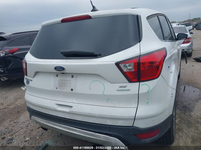 Ford ESCAPE SE 2019 1FMCU0GD4KUB56785 Image 17