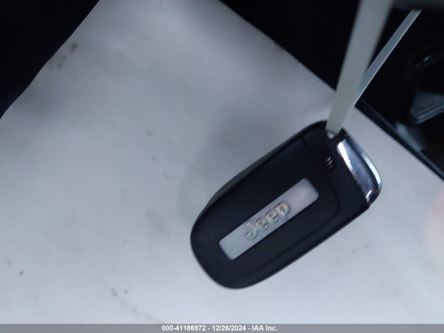 ZACCJABB9JPJ34769 Jeep Renegade Latitude Fwd