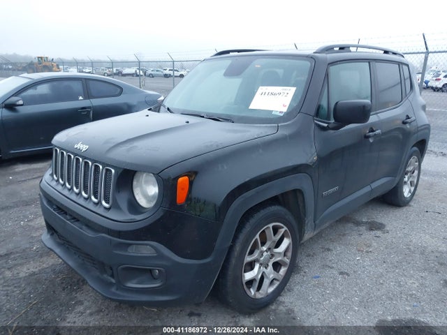 ZACCJABB9JPJ34769 Jeep Renegade Latitude Fwd