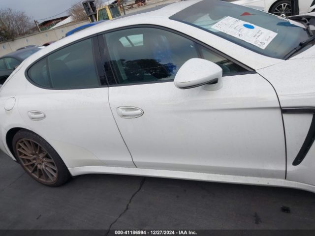 WP0AA2A77EL014430 Porsche PANAMERA 4