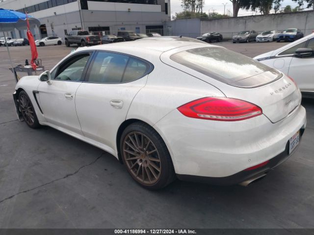 WP0AA2A77EL014430 Porsche PANAMERA 4