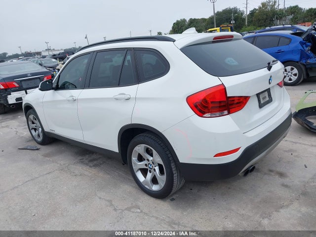 BMW X1 Sdrive28i 2015 WBAVM1C58FV318433 Image 14