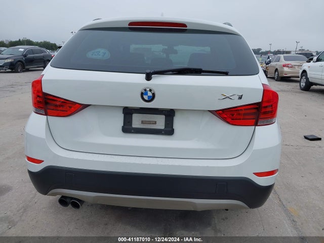 BMW X1 Sdrive28i 2015 WBAVM1C58FV318433 Image 16