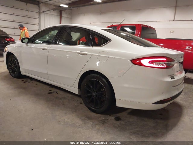 2017 Ford Fusion Se მანქანა იყიდება აუქციონზე, vin: 3FA6P0HDXHR305066, აუქციონის ნომერი: 41187022