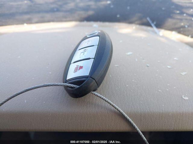 5N1DR2MNXHC684666 Nissan Pathfinder S