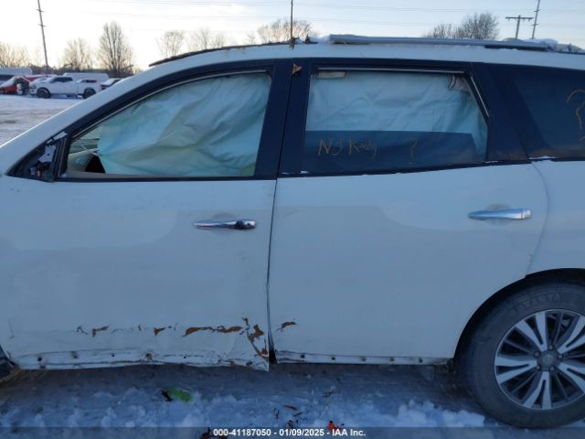 5N1DR2MNXHC684666 Nissan Pathfinder S