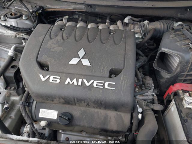 2019 MITSUBISHI OUTLANDER JA4JZ4AX9KZ023461 Photo 9