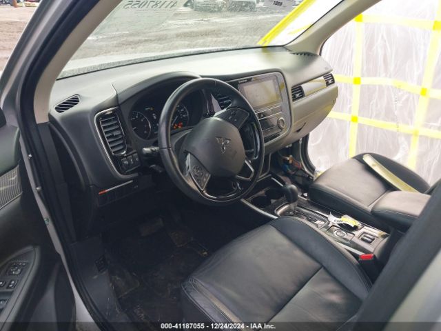 2019 MITSUBISHI OUTLANDER JA4JZ4AX9KZ023461 Photo 4