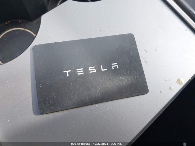 2023 TESLA MODEL Y 7SAYGDEE2PA155638 Photo 10