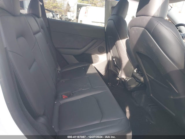2023 TESLA MODEL Y 7SAYGDEE2PA155638 Photo 7