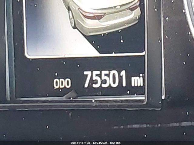 4T1BF1FKXHU644451 Toyota CAMRY XSE
