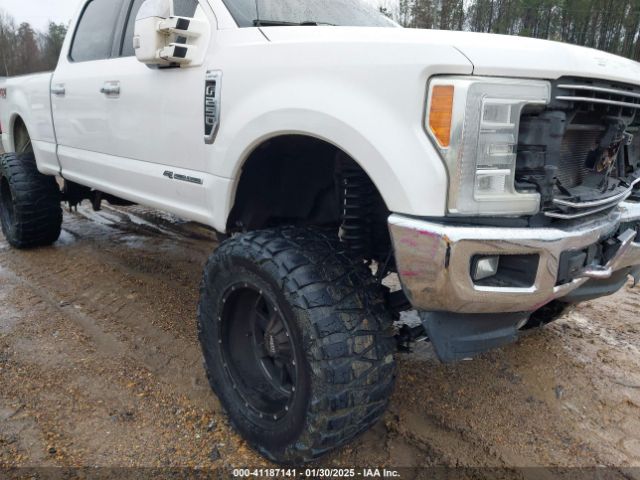1FT7W2BT5HEC84496 Ford F-250 Lariat