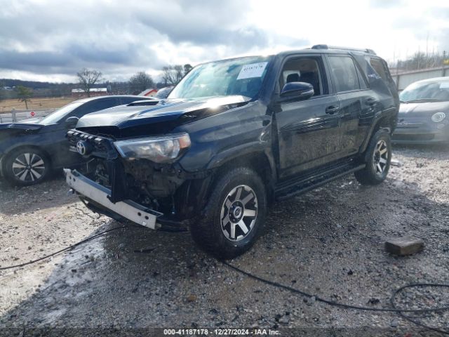 2018 TOYOTA 4RUNNER JTEBU5JR9J5488677 Photo 1
