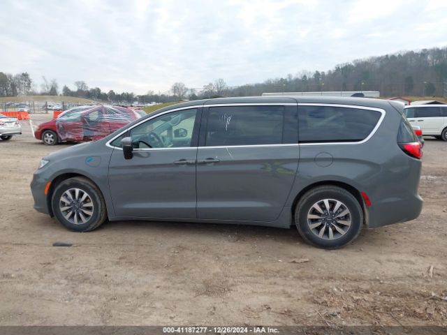 2C4RC1L79PR588428 Chrysler Pacifica Hybrid Touring L