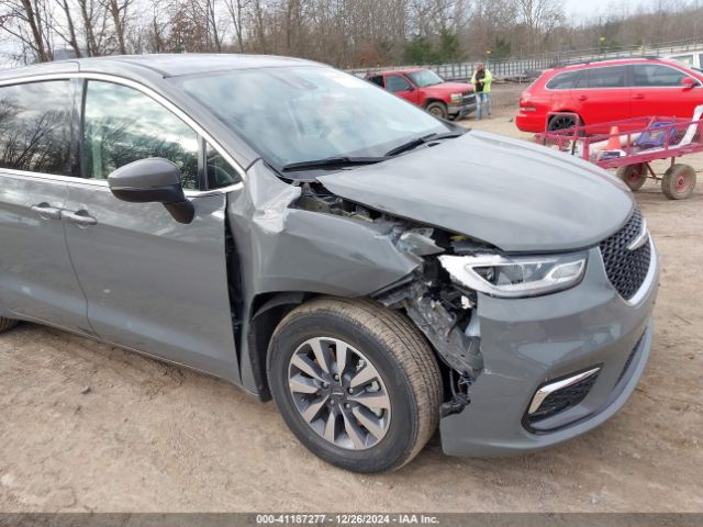 2C4RC1L79PR588428 Chrysler Pacifica Hybrid Touring L