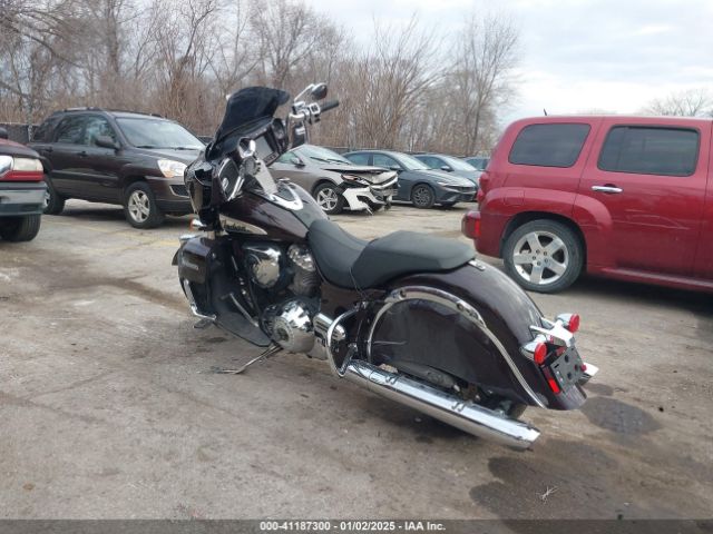 2021 INDIAN MOTORCYCLE CO. ROADMASTER 56KTKABBXM3402618 Photo 2