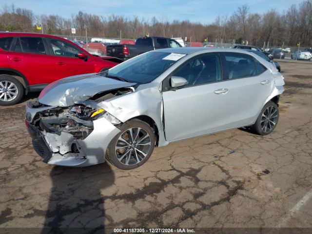 2T1BURHE8JC013782 Toyota COROLLA SE