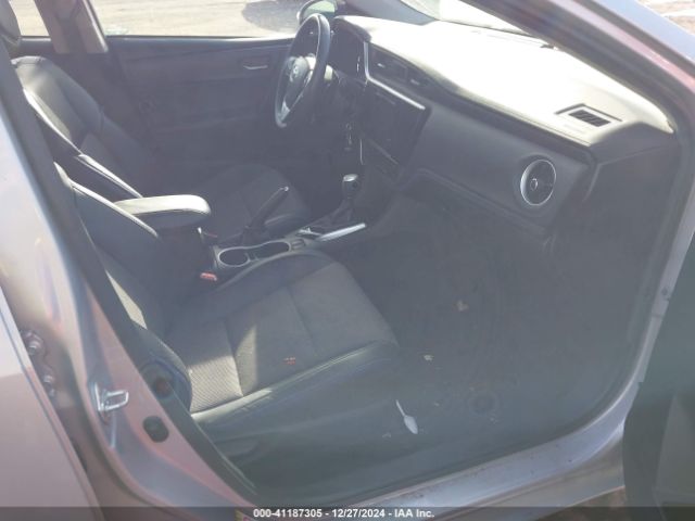 2T1BURHE8JC013782 Toyota COROLLA SE