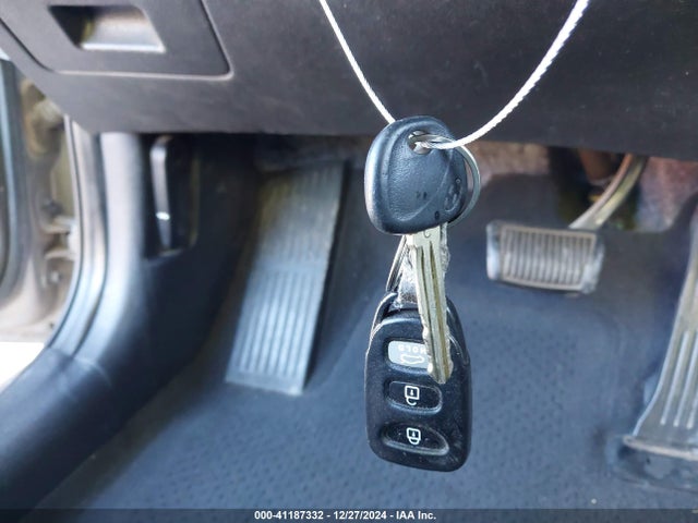 Hyundai Elantra Limited 2014 5NPDH4AE0EH485889 Image 11
