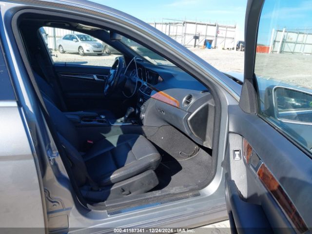 WDDGF4HBXER310398 Mercedes-Benz C 250 Luxury/sport