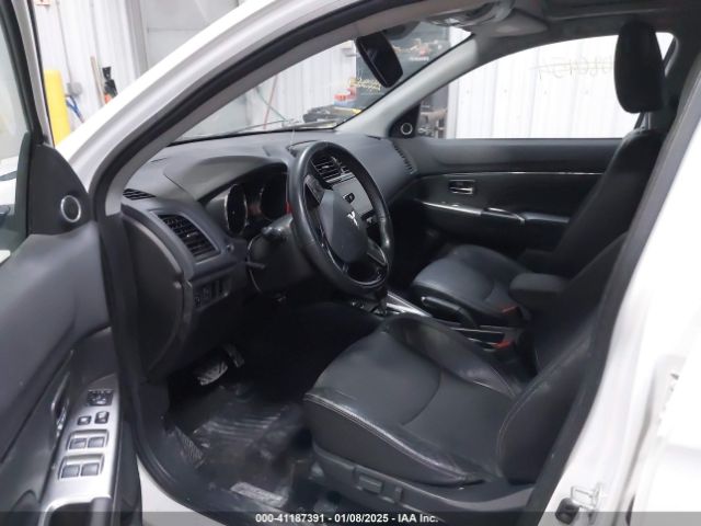 JA4AR4AW6JU011271 Mitsubishi Outlander Sport 2.4 Sel