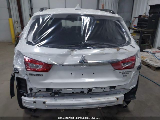 JA4AR4AW6JU011271 Mitsubishi Outlander Sport 2.4 Sel