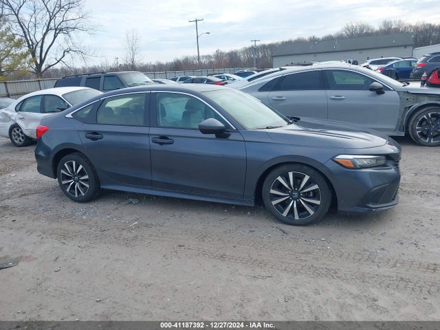 Honda CIVIC EX 2022 JHMFE1F75NX003186 Image 13