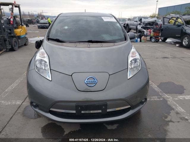 1N4AZ0CP2FC315852 Nissan LEAF S