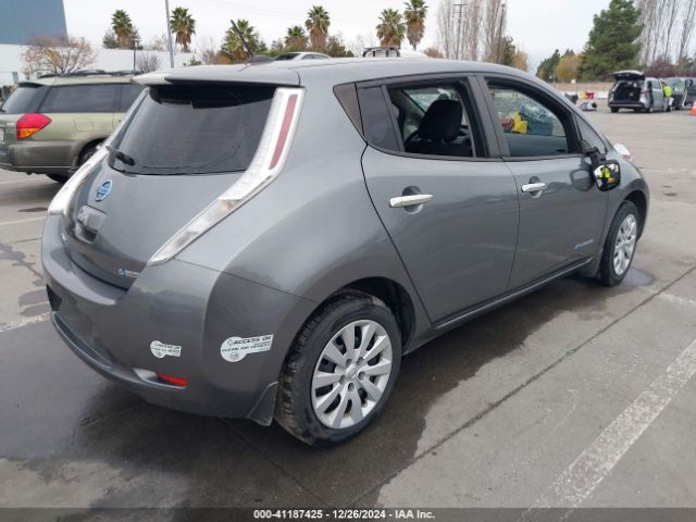 1N4AZ0CP2FC315852 Nissan LEAF S