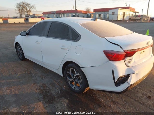 KIA Forte Lxs 2021 3KPF24AD3ME358252 Image 3