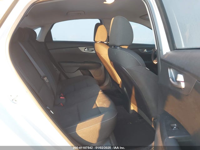 KIA Forte Lxs 2021 3KPF24AD3ME358252 Image 8