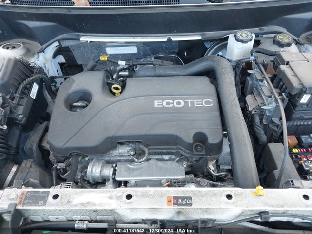 3GNAXUEV5NL243042 Chevrolet Equinox Awd Lt