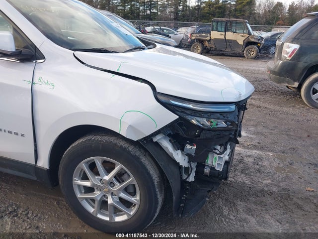3GNAXUEV5NL243042 Chevrolet Equinox Awd Lt