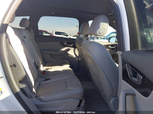 WA1LAAF74HD034090 Audi Q7 3.0t Premium