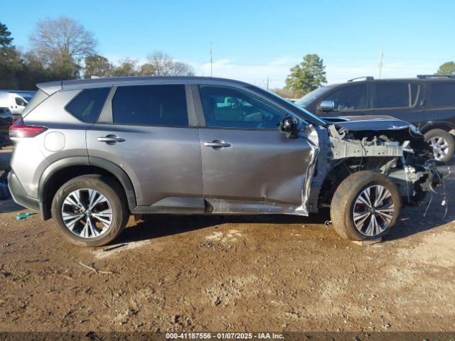 JN8BT3BAXPW413403 Nissan Rogue Sv Fwd