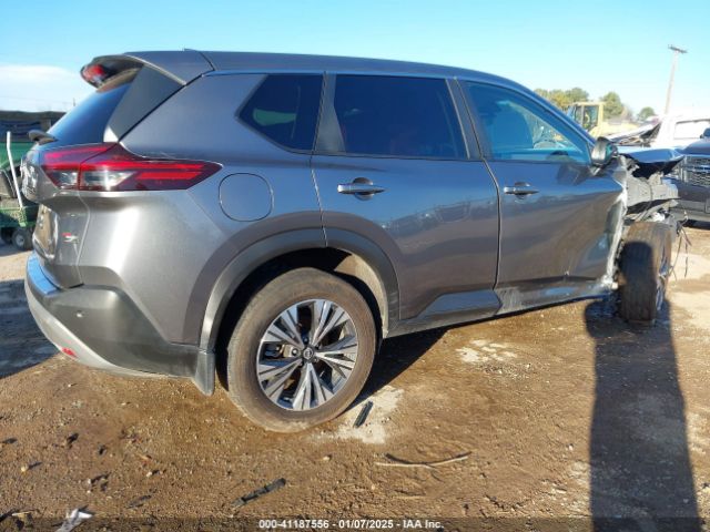 JN8BT3BAXPW413403 Nissan Rogue Sv Fwd