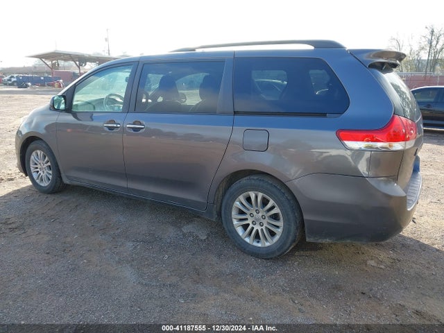 5TDYK3DC1ES509800 Toyota 2gr-fks