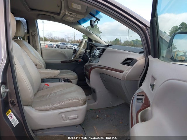 5TDYK3DC1ES509800 Toyota 2gr-fks